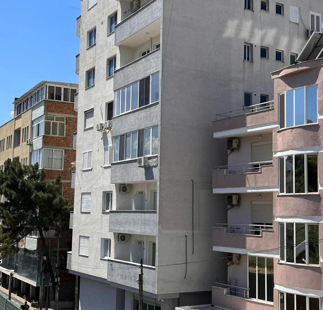 Marina Apartment Durrës